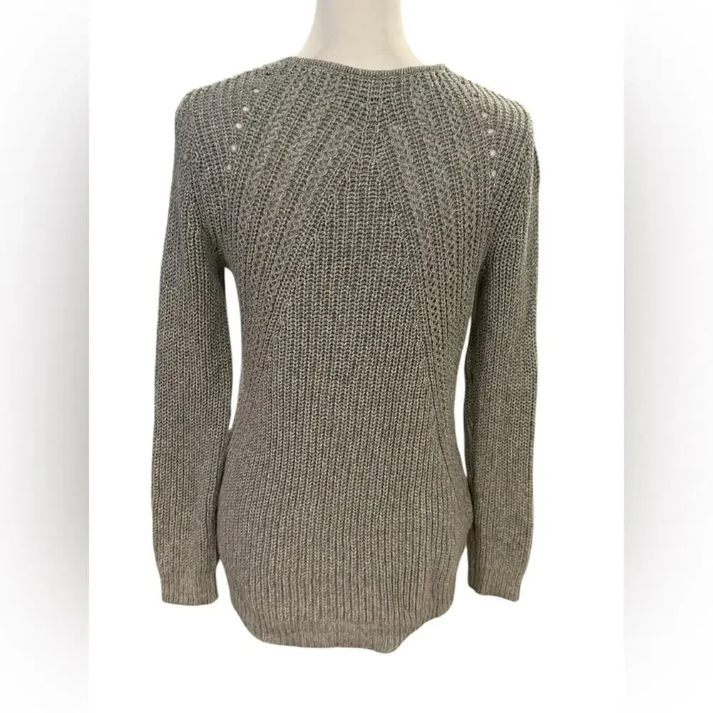 Ann Taylor Loft Women's Gray Sweater Petite Medium VNeck